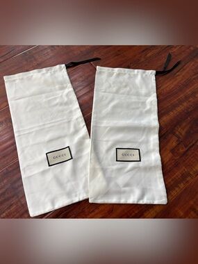 Gucci Ivory Satin Shoe Dust Bags with Black Logo Trim - Pair